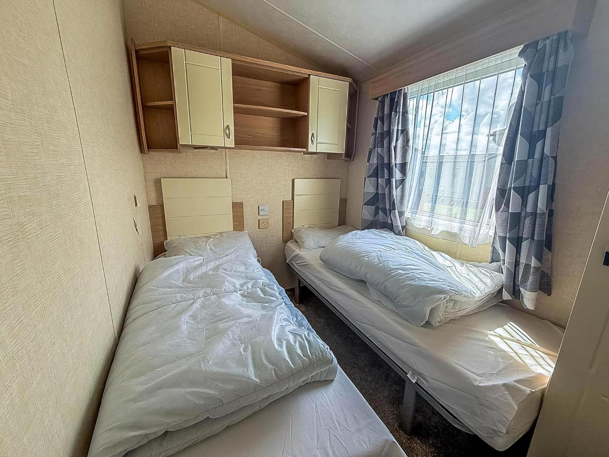 Lovely 8 Berth Caravan Nearby Scratby Beach In Norfolk Ref 50021F Грейт-Ярмут Экстерьер фото